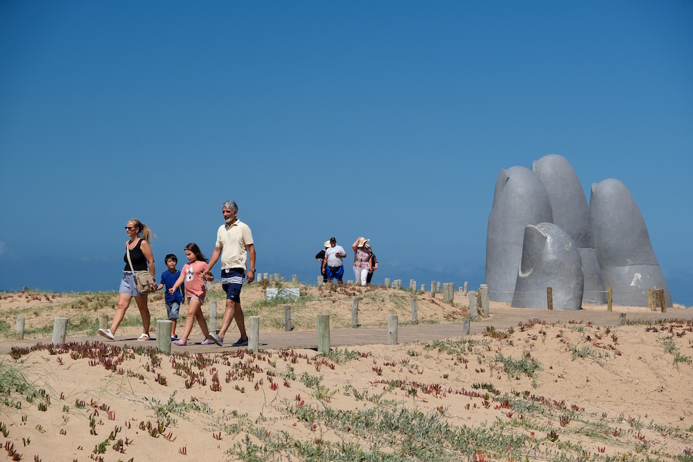 La Mano, Punta del Este